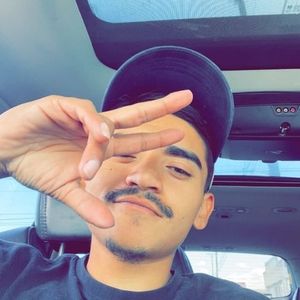 Meet your Posher, Diego